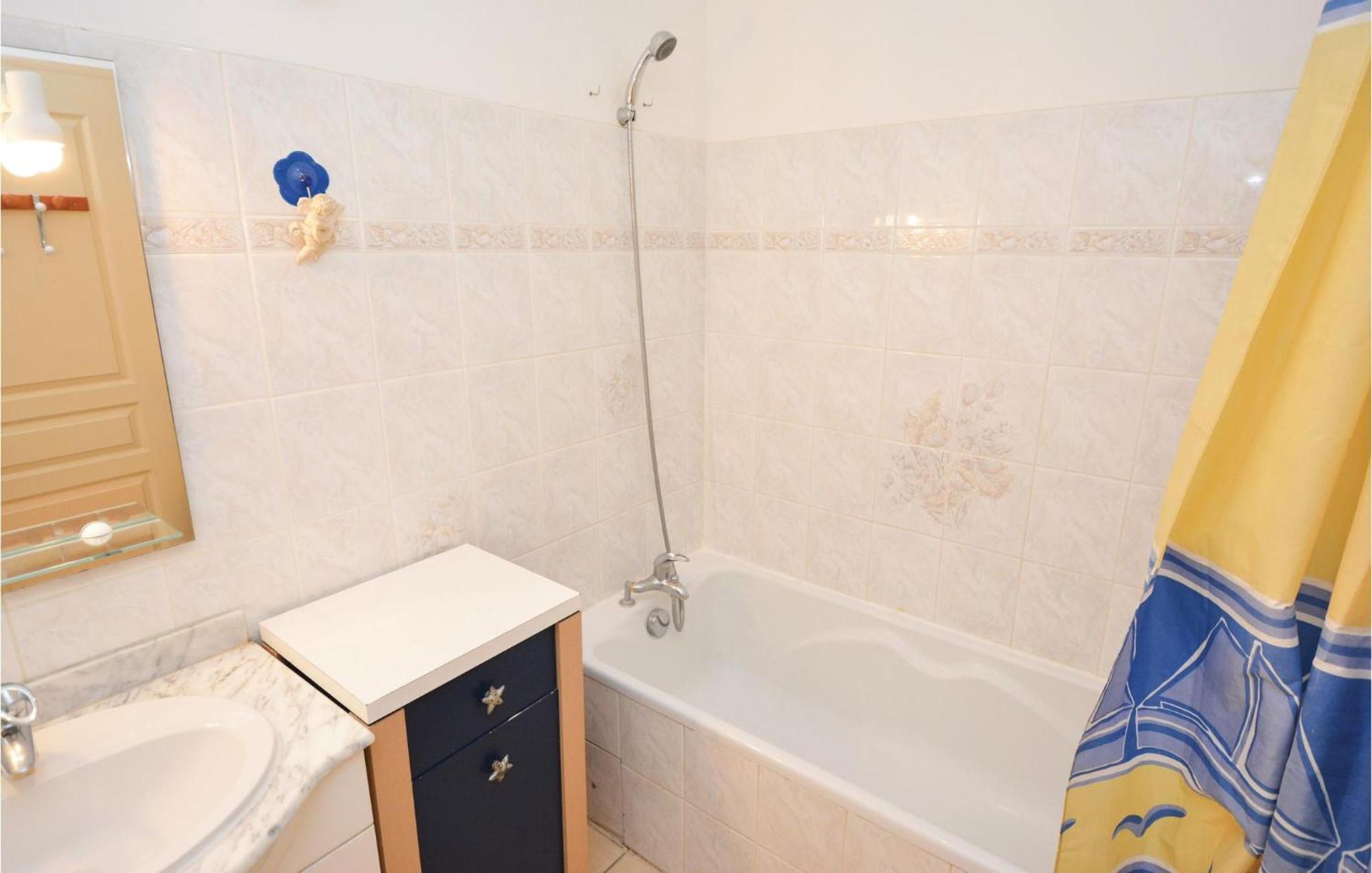 3 Bedroom Beautiful Home In Pignan Exterior foto